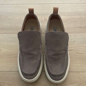 Steve Madden Slip on Leather shoes
